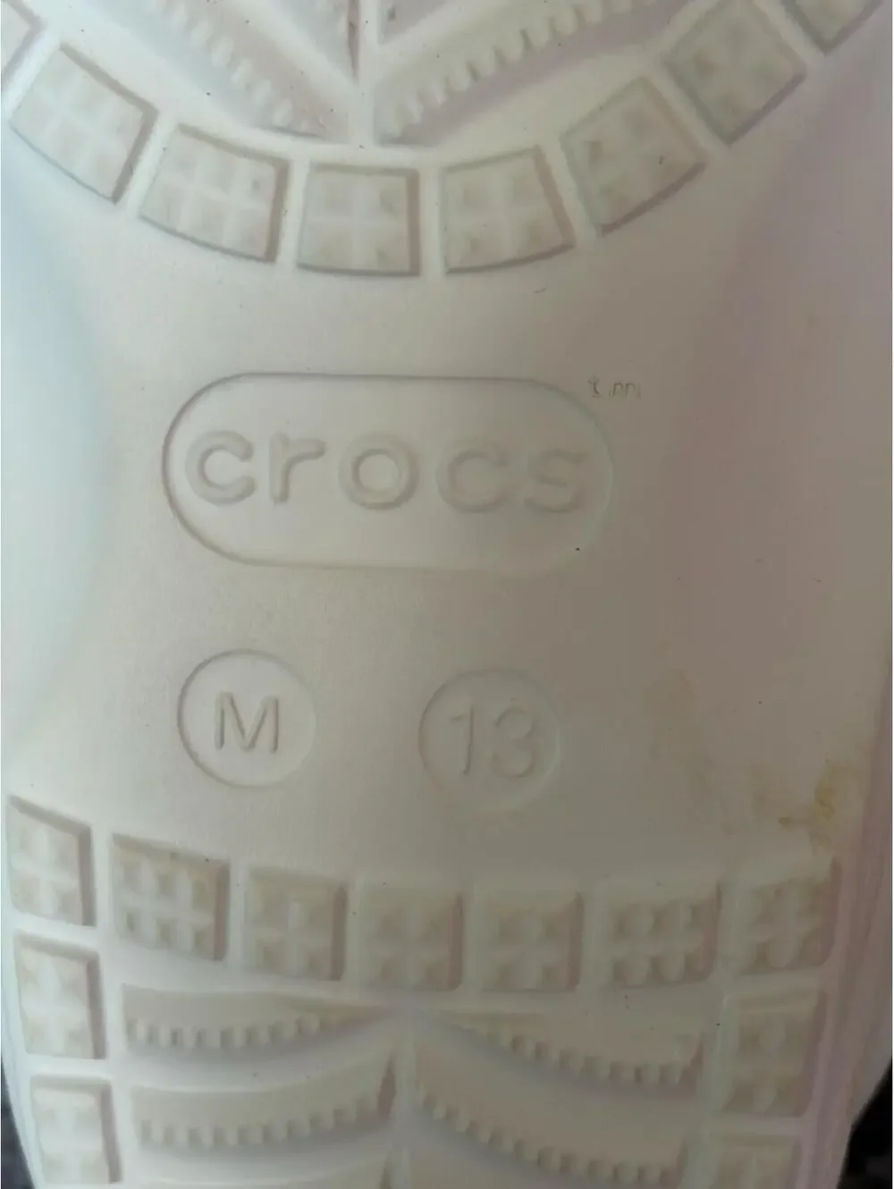 Crocs Classic Cozzzy Clog White Fleece Lined Men's 13 Women's 15